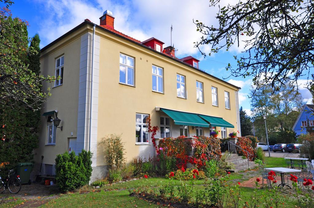 Pensionat Praestgarden Töreboda Eksteriør billede