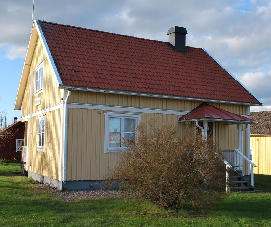 Pensionat Praestgarden Töreboda Eksteriør billede