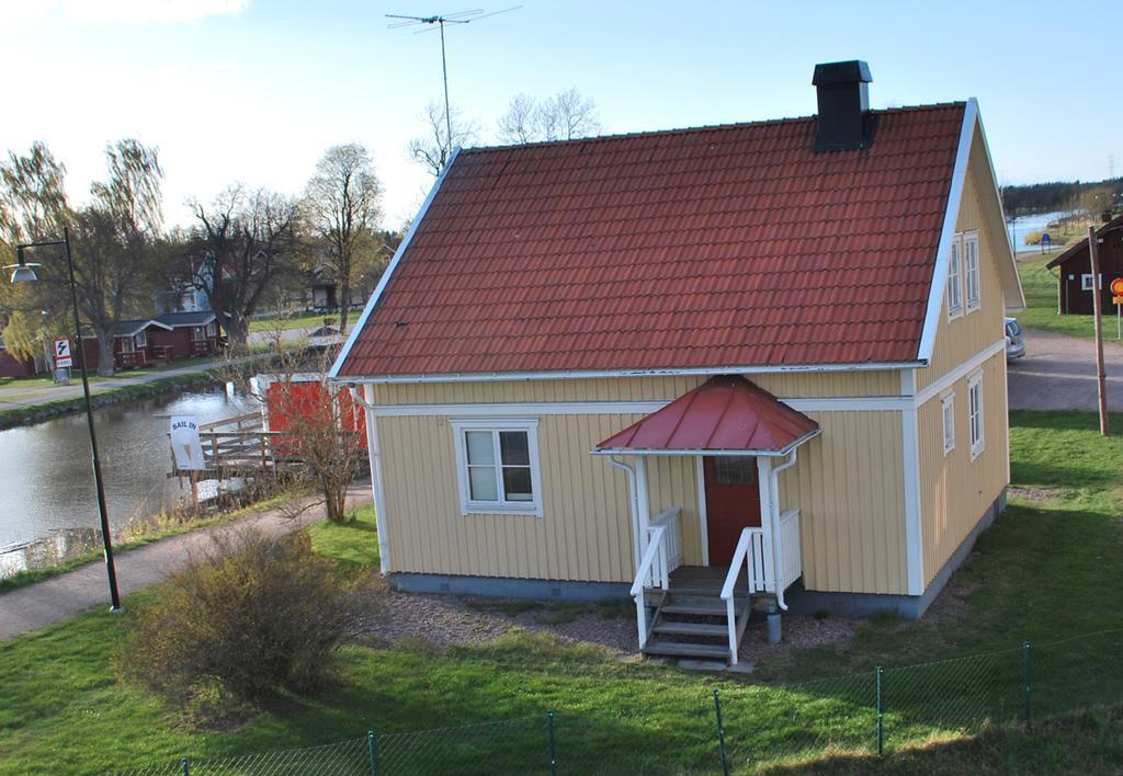 Pensionat Praestgarden Töreboda Eksteriør billede
